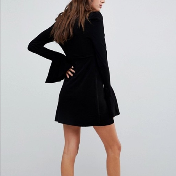 🆕️ Free People Talk About It Mini - Picture 3 of 7